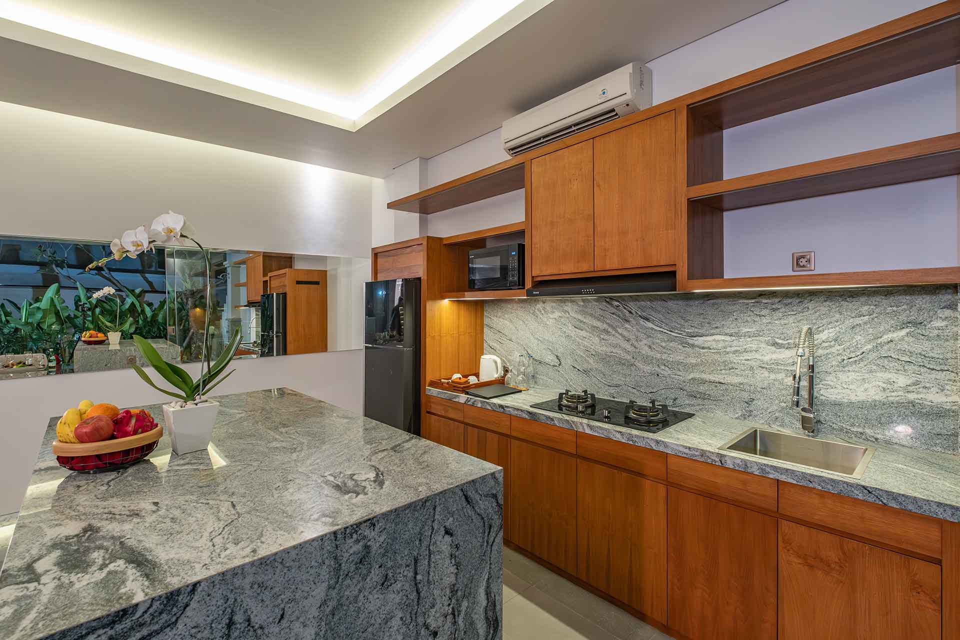 La-Numa-Villas-Canggu---Grand-Two-Bedroom-Pool-Villa-Feature-and-Amenities-2