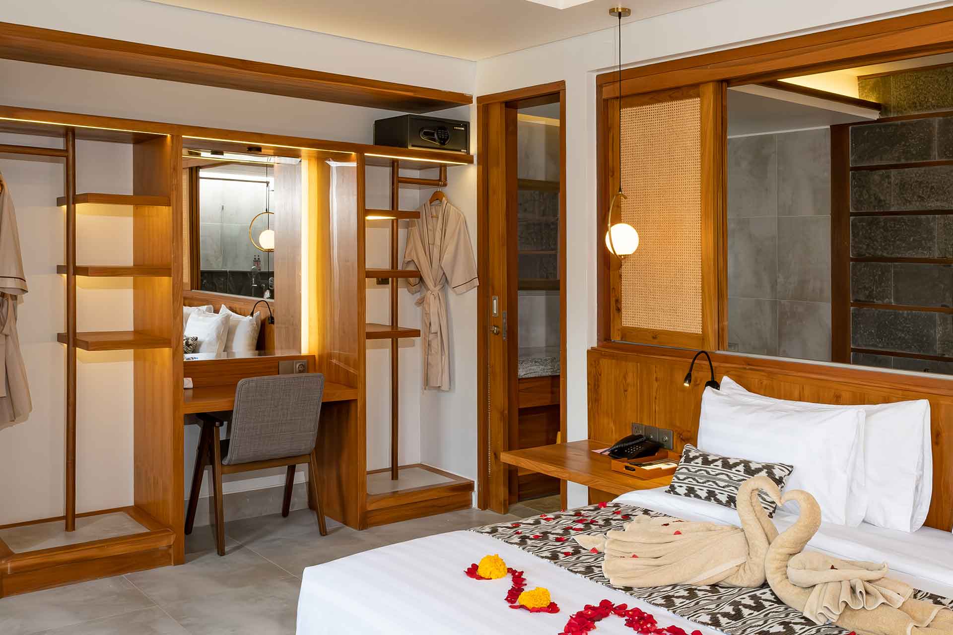 La-Numa-Villas-Canggu---Grand-Two-Bedroom-Pool-Villa-Feature-and-Amenities